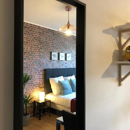 Apartamento Avec Balcon & Parking Gratuit - Gare